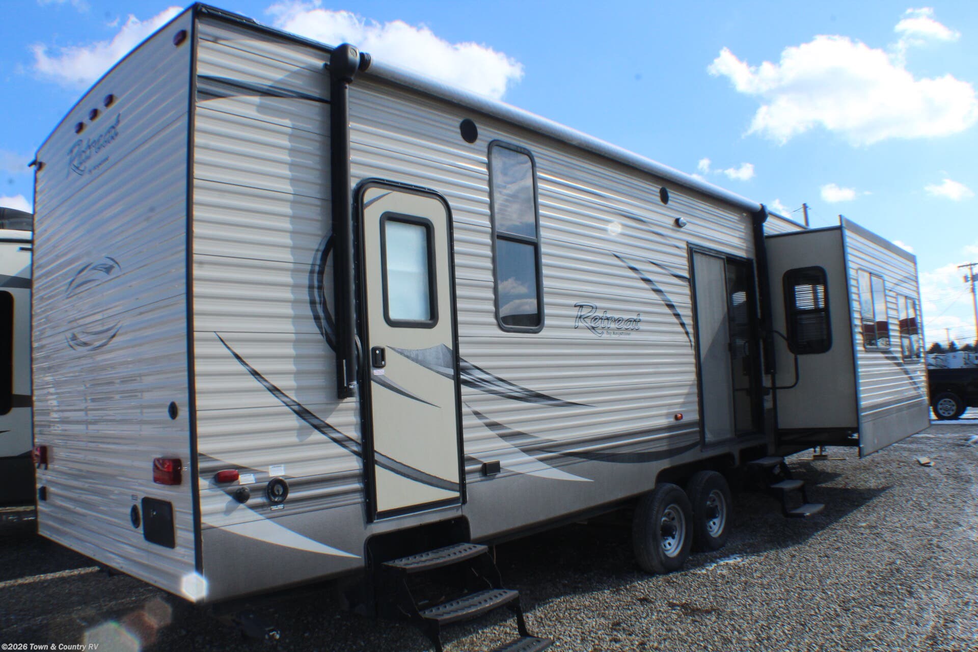 Used 2016 Keystone Retreat 39MKTS available in Clyde, Ohio