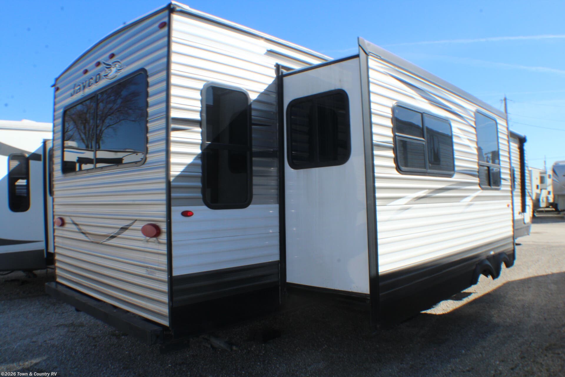 Used 2018 Jayco Jay Flight 34RSBS available in Clyde, Ohio