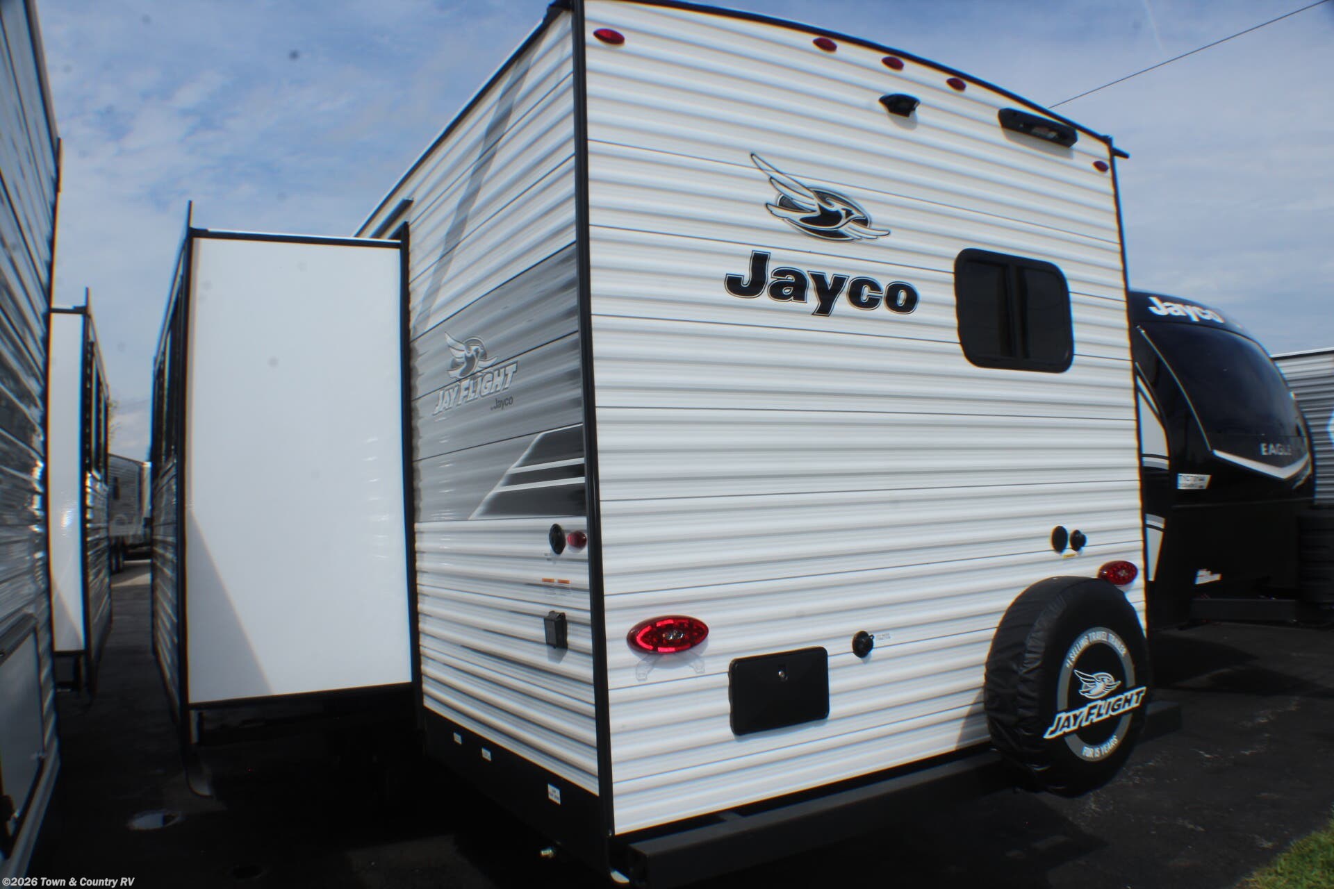 2026 Jayco Jay Flight SLX 265MWS - New Travel Trailer For Sale by Town & Country RV in Clyde, Ohio