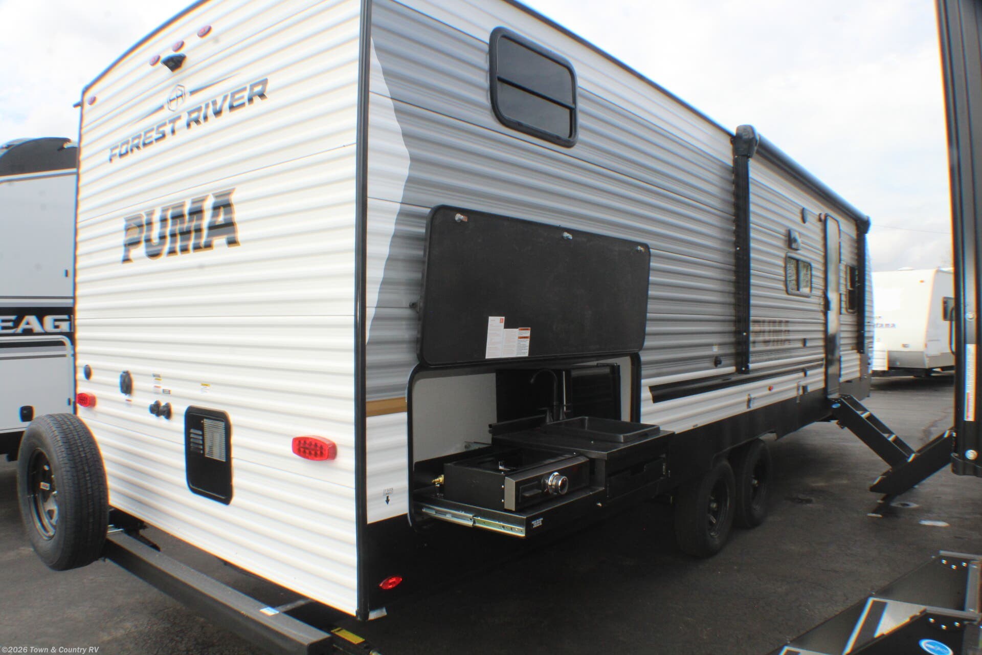 2026 Puma 303BHCE by Palomino from Town & Country RV in Clyde, Ohio
