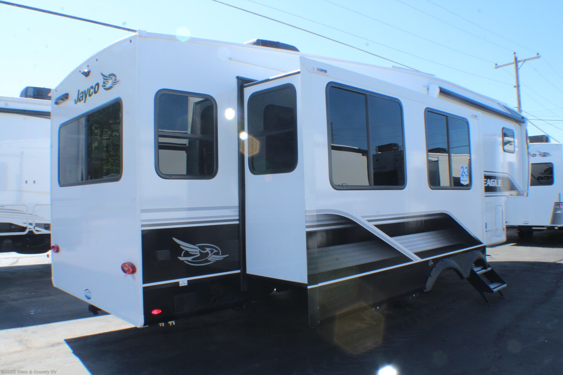 2026 Eagle SLE 30RLT by Jayco from Town & Country RV in Clyde, Ohio