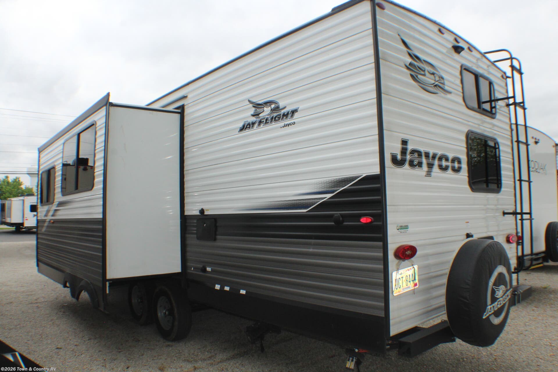 2023 Jayco Jay Flight 295BHS - Used Travel Trailer For Sale by Town & Country RV in Clyde, Ohio