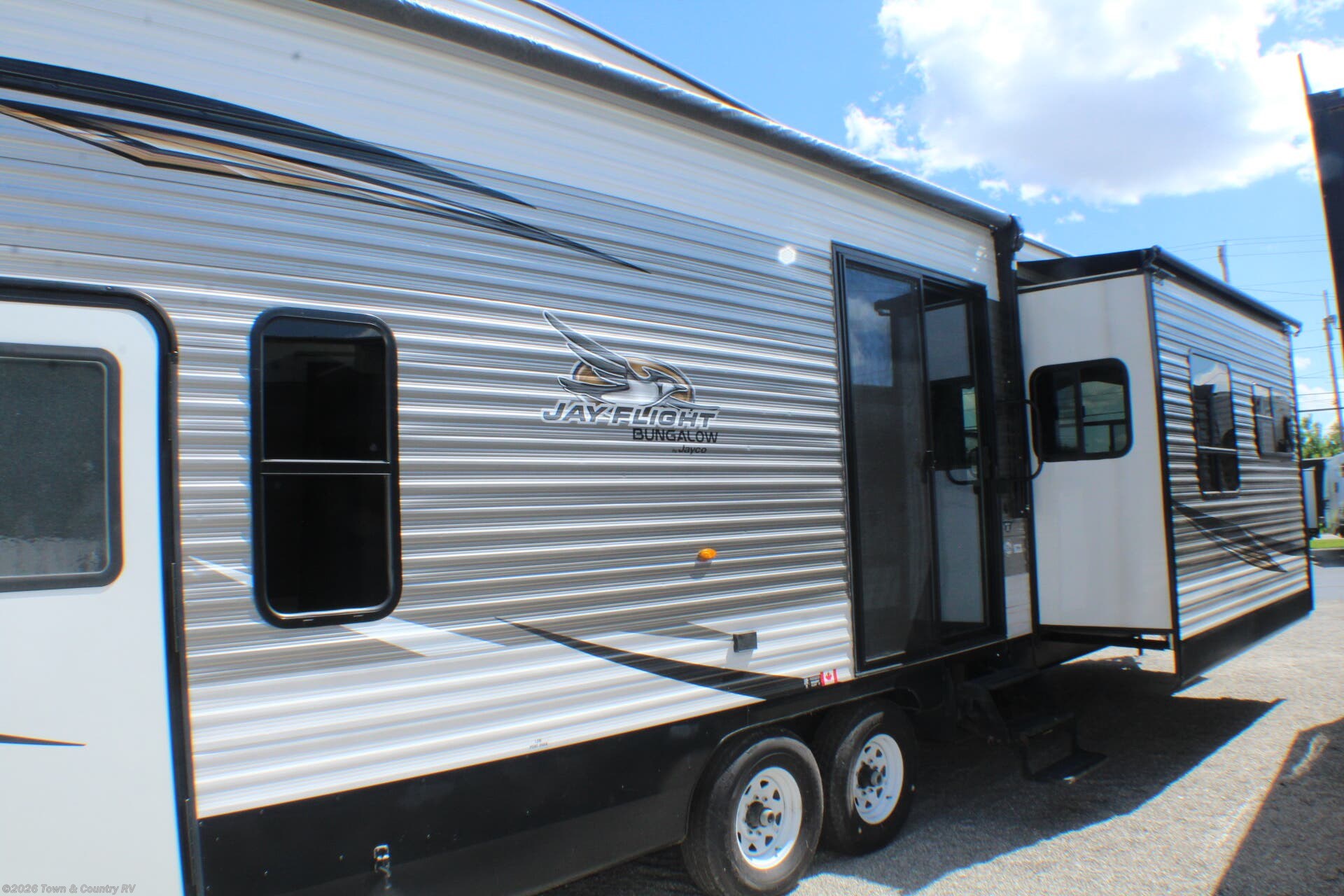 Used 2020 Jayco Jay Flight Bungalow 40LOFT available in Clyde, Ohio