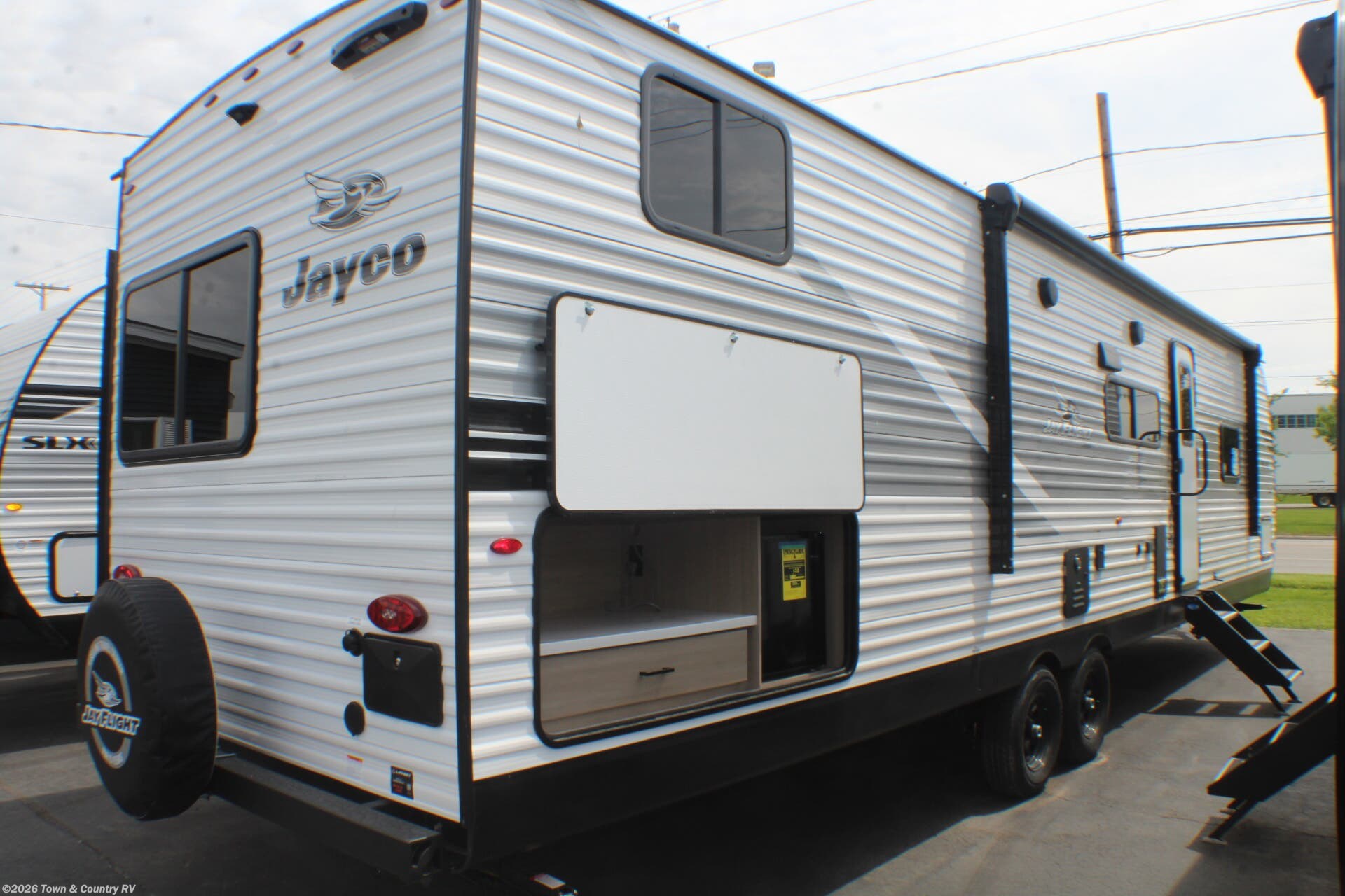 2026 Jay Flight SLX 325BHT by Jayco from Town & Country RV in Clyde, Ohio