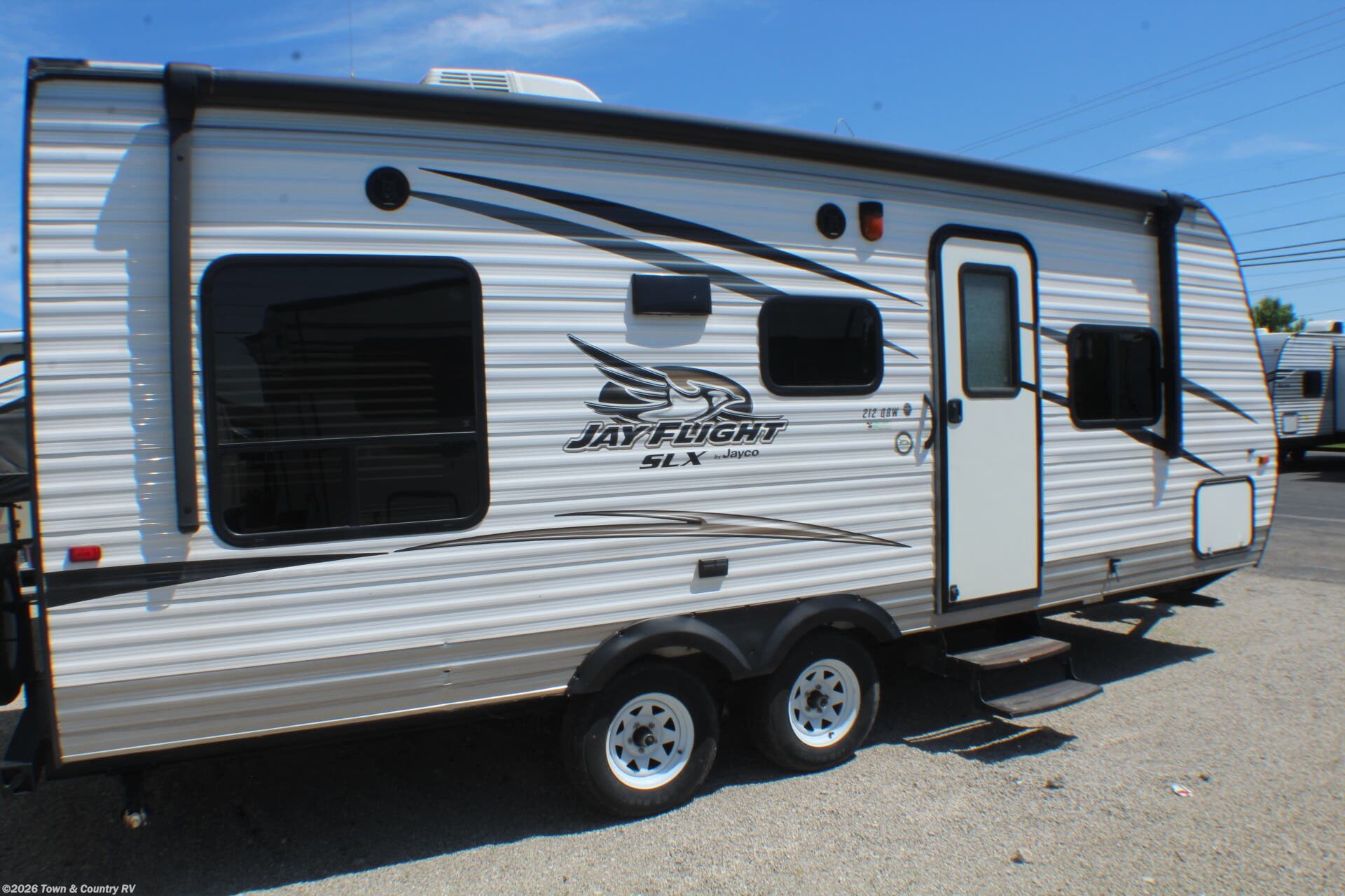Used 2016 Jayco Jay Flight SLX 212QBW available in Clyde, Ohio