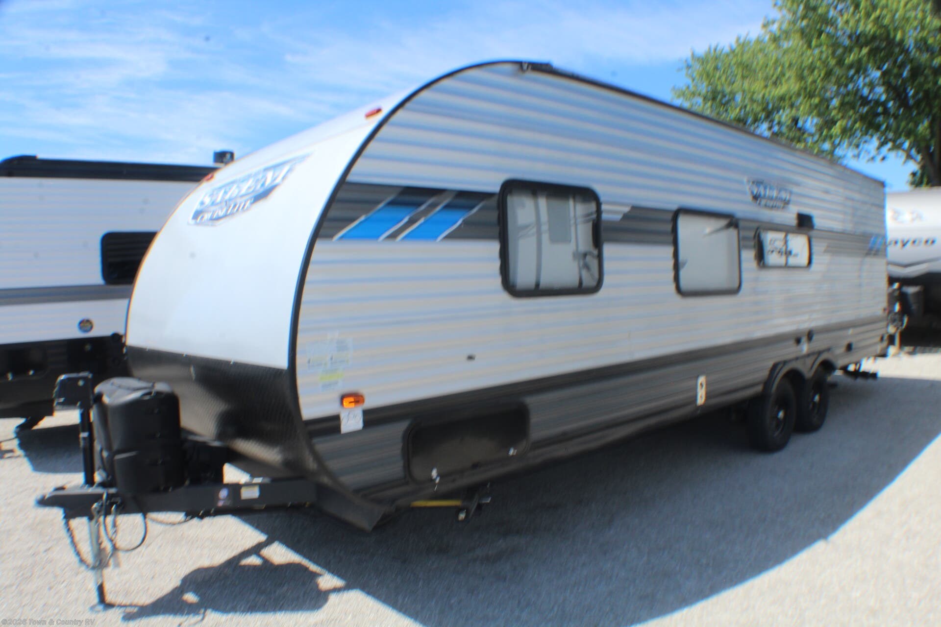 2022 Forest River Salem Cruise Lite 261BHXL - Used Travel Trailer For Sale by Town & Country RV in Clyde, Ohio