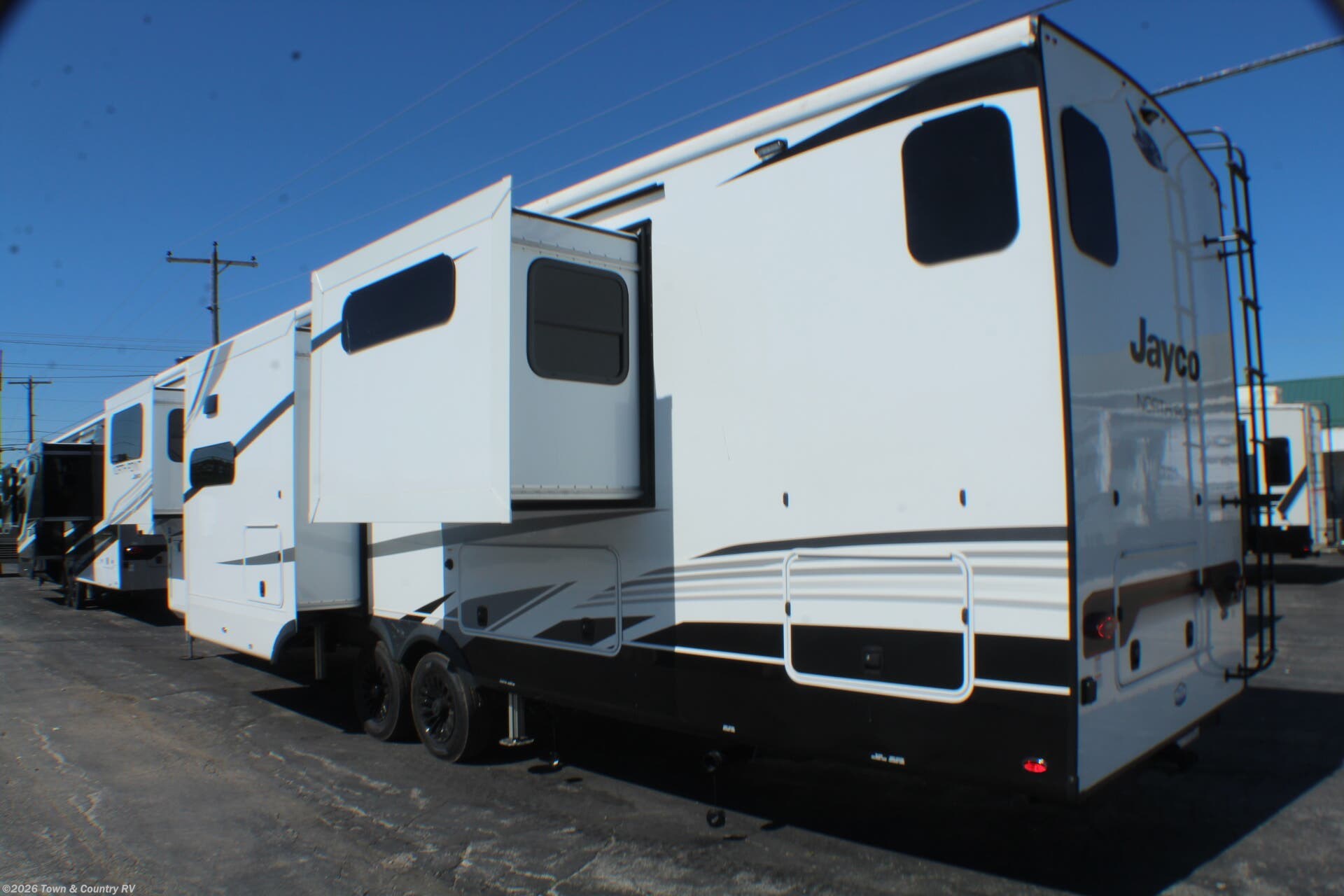 2026 Jayco North Point 382FLRB - New Fifth Wheel For Sale by Town & Country RV in Clyde, Ohio