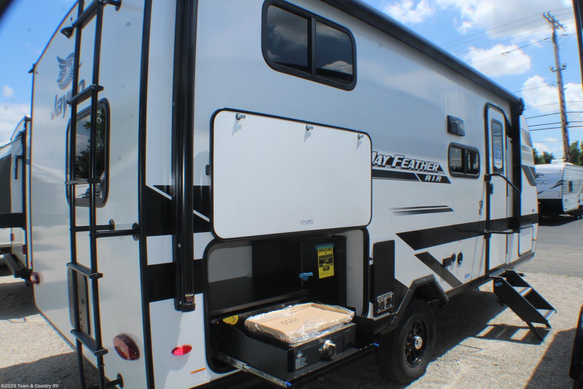 2026 Jay Feather 19MBS by Jayco from Town & Country RV in Clyde, Ohio