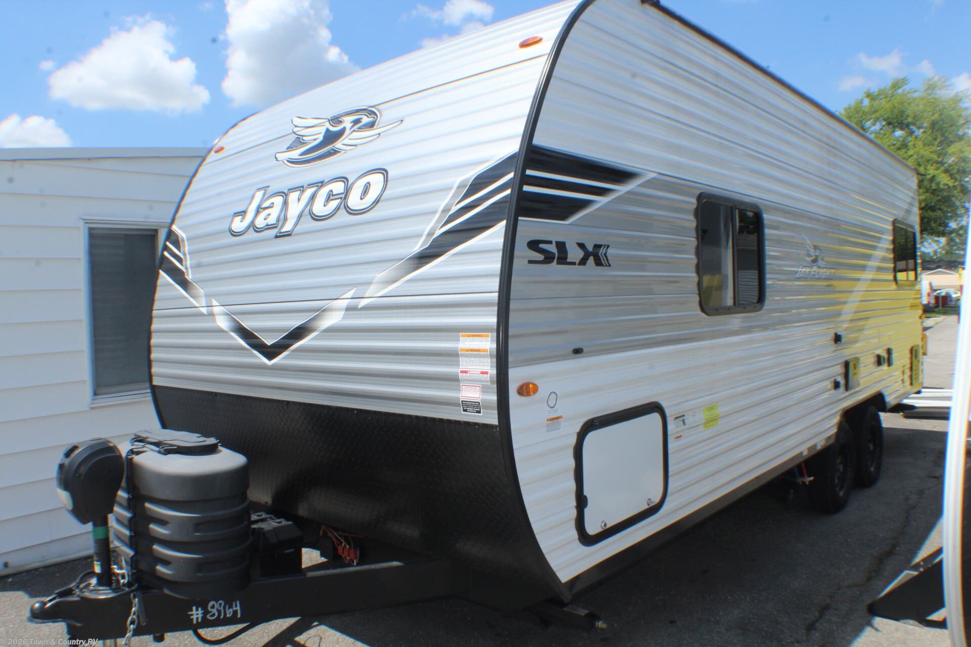 2025 Jayco Jay Flight 210QB - Used Travel Trailer For Sale by Town & Country RV in Clyde, Ohio