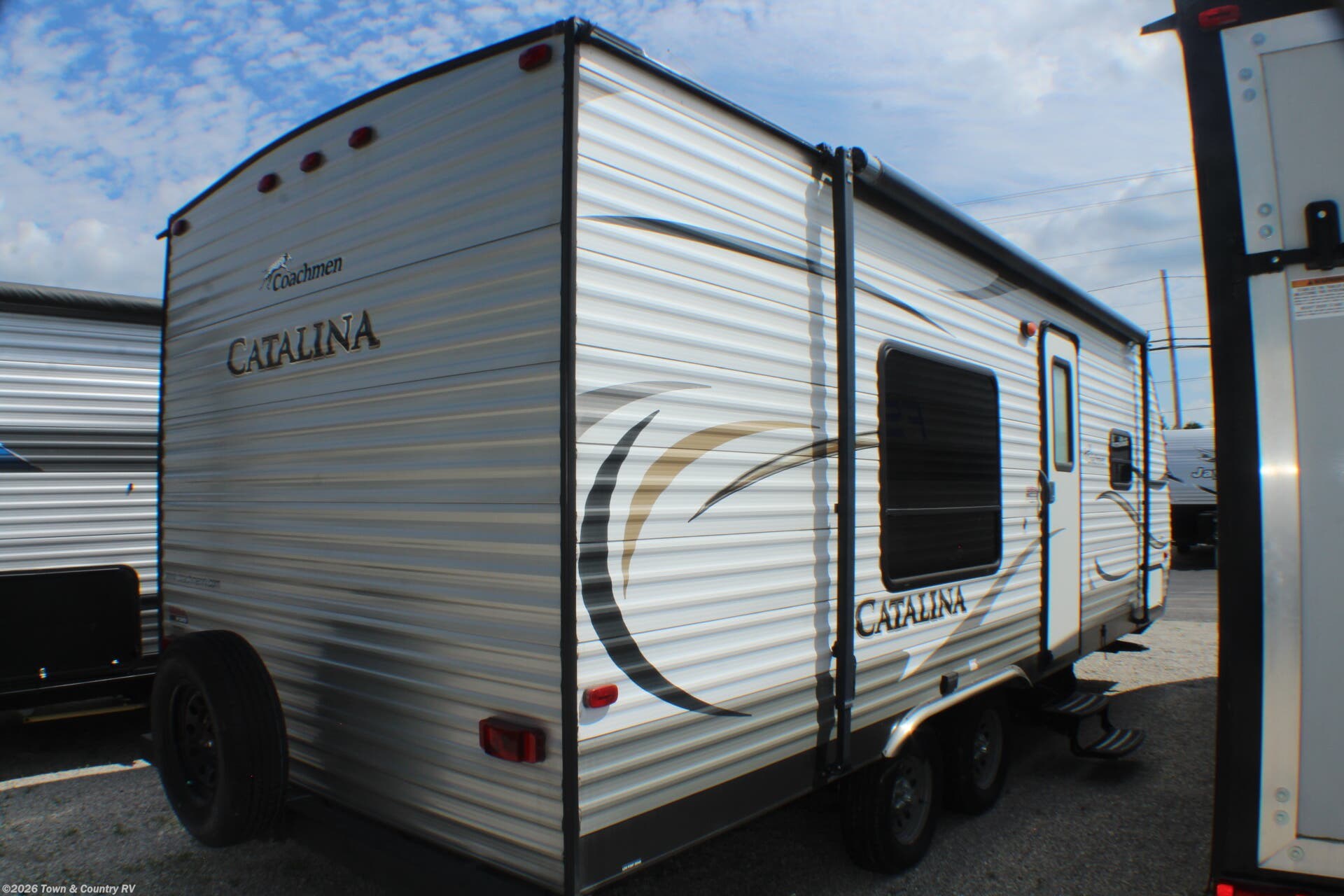Used 2014 Coachmen Catalina 223FB available in Clyde, Ohio
