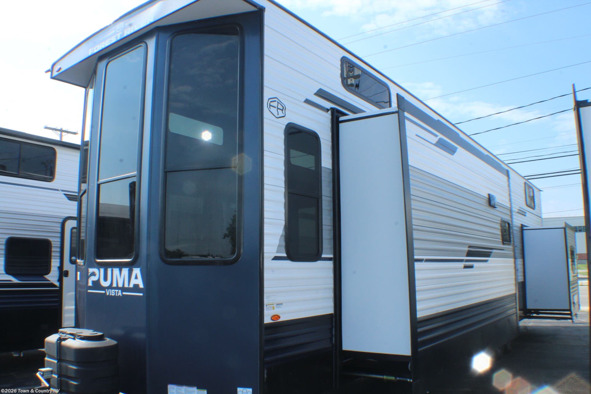 2027 Palomino Puma 402LFT - New Destination Trailer For Sale by Town & Country RV in Clyde, Ohio