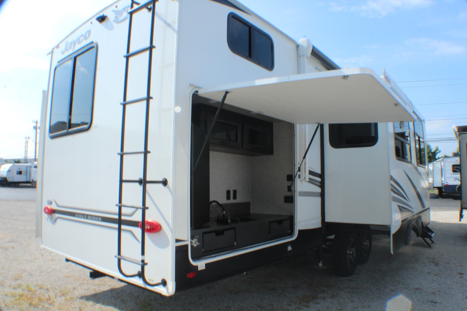 2022 Eagle HT 312BHOK by Jayco from Town & Country RV in Clyde, Ohio