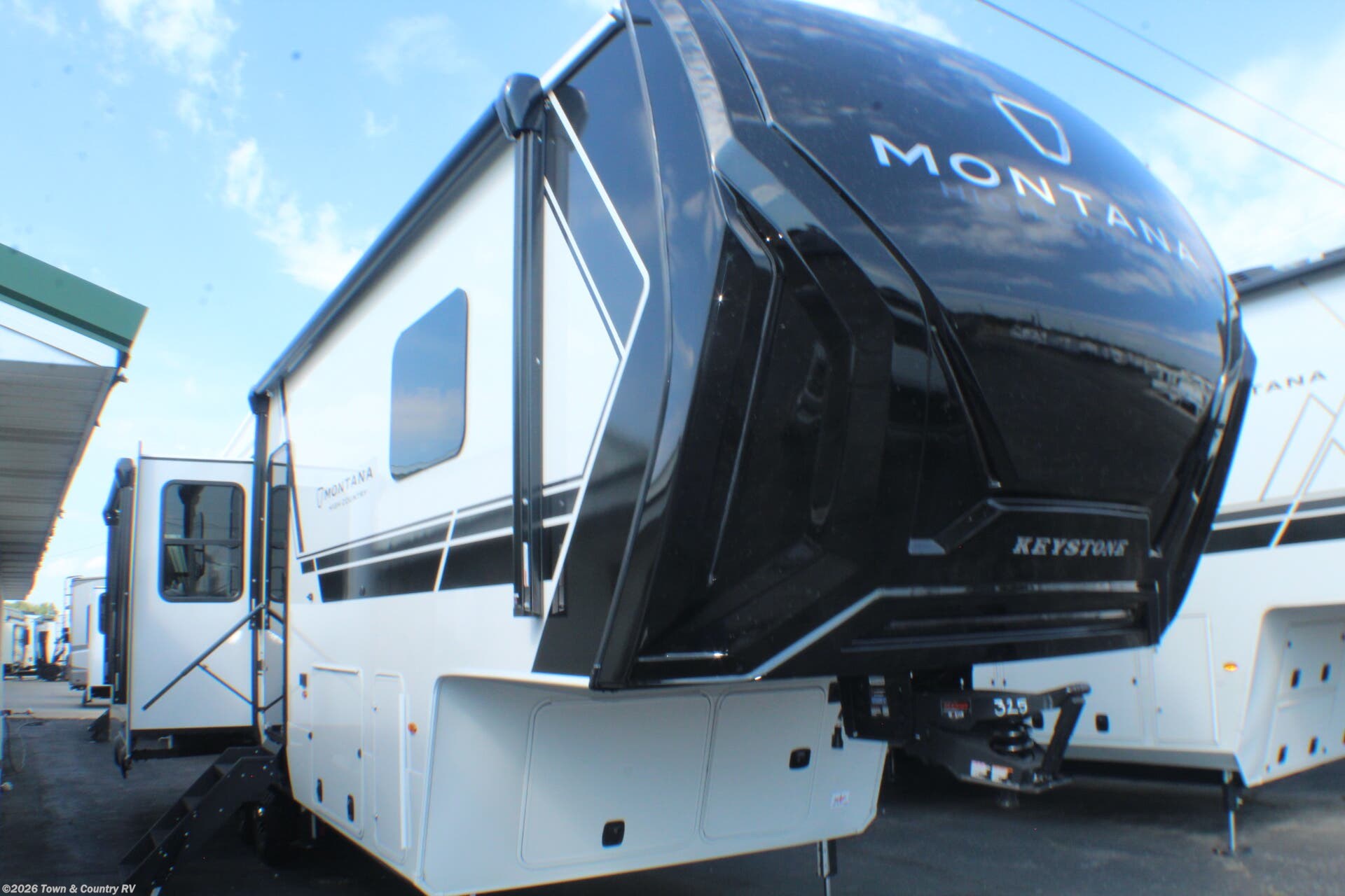 2027 Keystone Montana High Country 290RL - New Fifth Wheel For Sale by Town & Country RV in Clyde, Ohio
