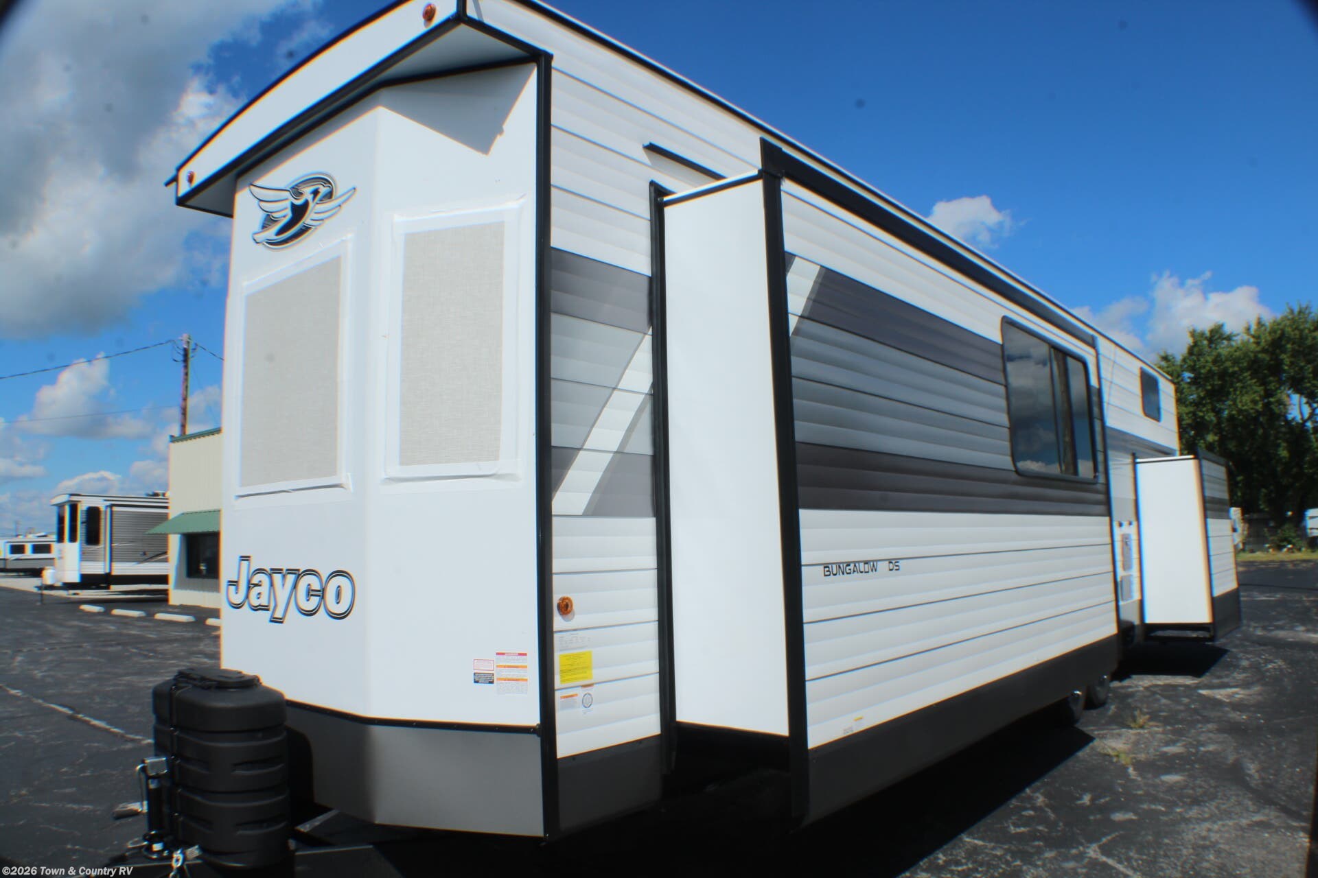 2027 Jayco Jay Flight Bungalow 404LOFT - New Destination Trailer For Sale by Town & Country RV in Clyde, Ohio