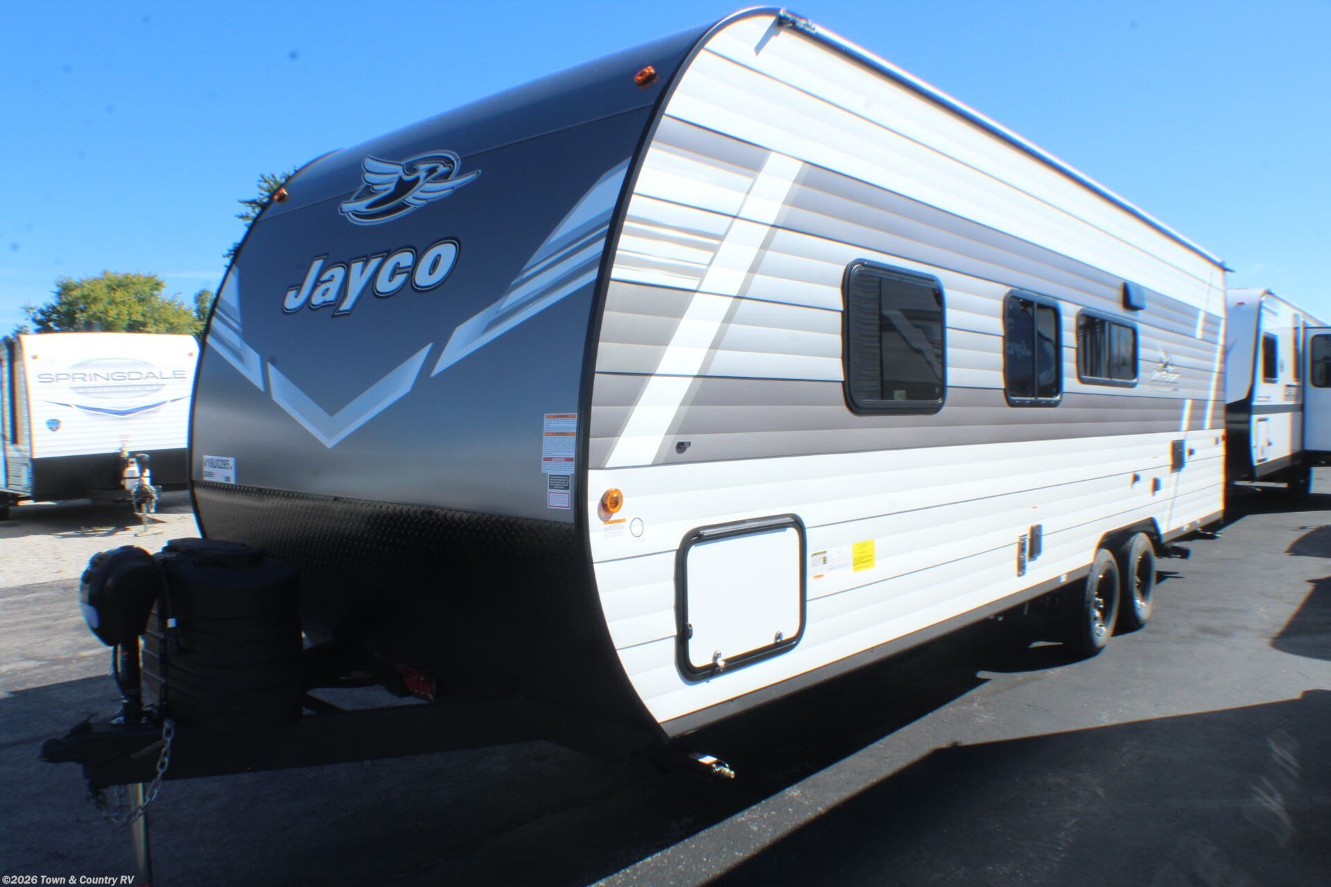 2027 Jayco Jay Flight 260BH - New Travel Trailer For Sale by Town & Country RV in Clyde, Ohio