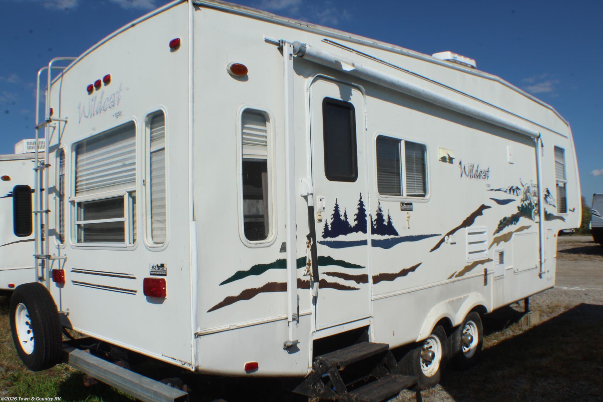 2005 Wildcat 29RLBS by Forest River from Town & Country RV in Clyde, Ohio