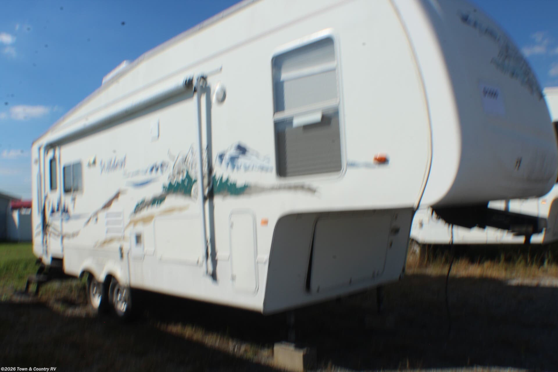 Used 2005 Forest River Wildcat 29RLBS available in Clyde, Ohio