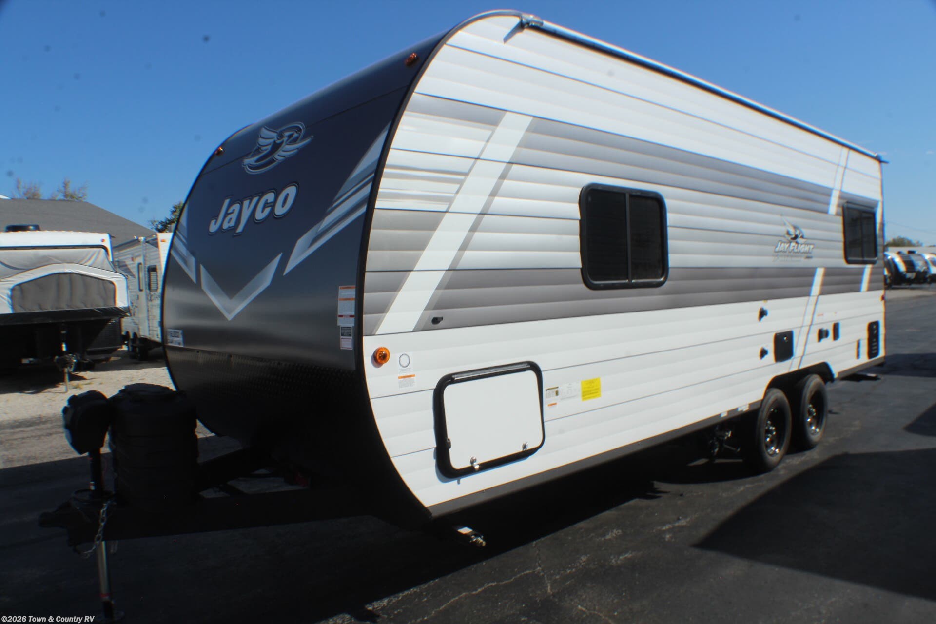 2027 Jayco Jay Flight 210QB - New Travel Trailer For Sale by Town & Country RV in Clyde, Ohio