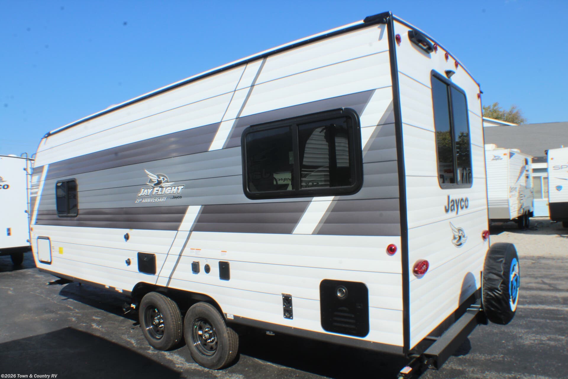 New 2027 Jayco Jay Flight 210QB available in Clyde, Ohio