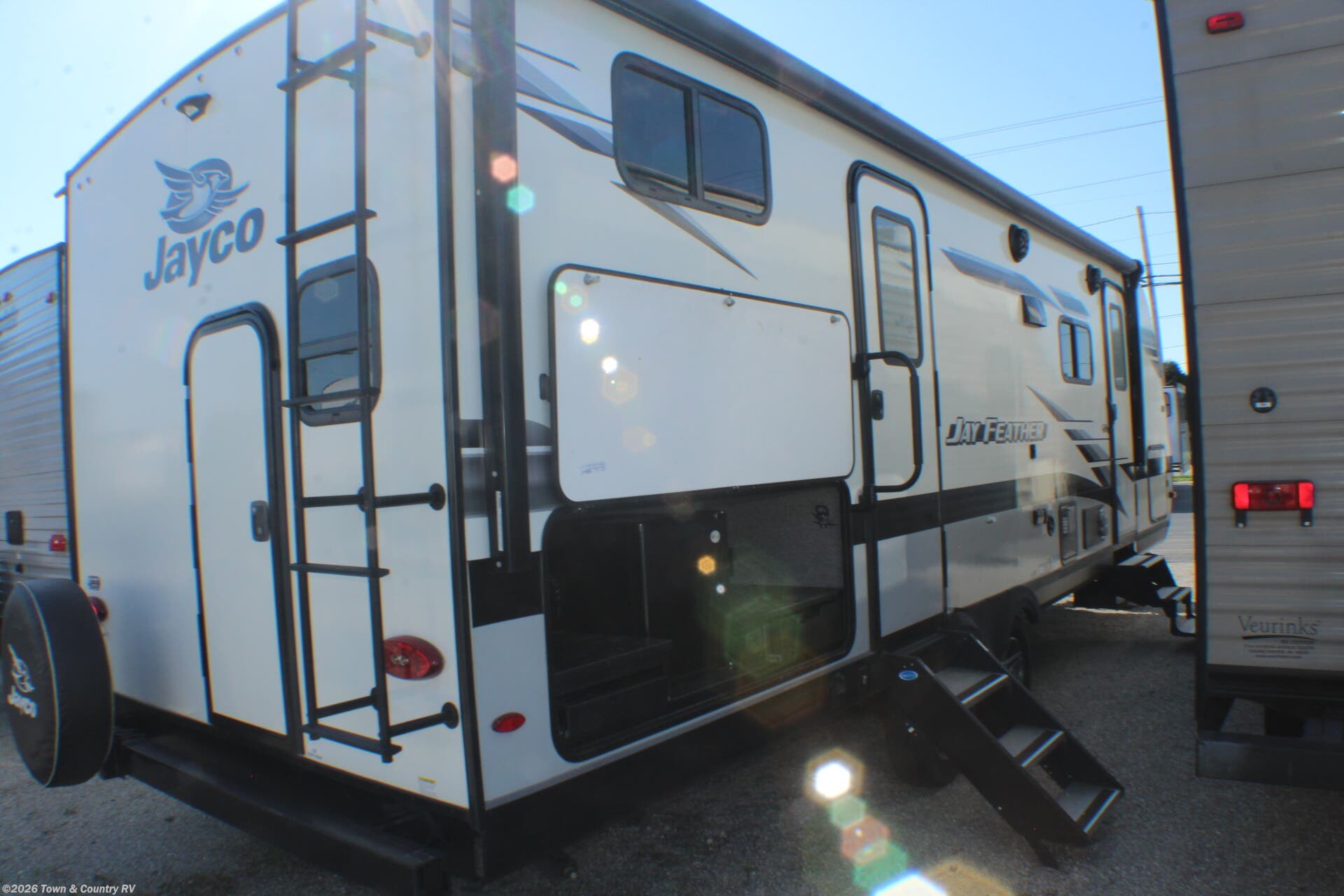Used 2022 Jayco Jay Feather 24BH available in Clyde, Ohio