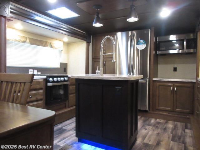 2018 Forest River Sierra 38FKOK Front Kitchen/ Outdoor ...