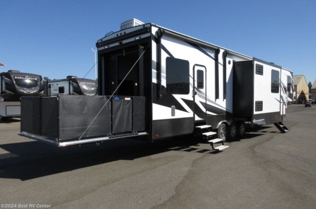 2022 Dutchmen Voltage 4225 RV for Sale in Turlock, CA 95382 | 26691 ...