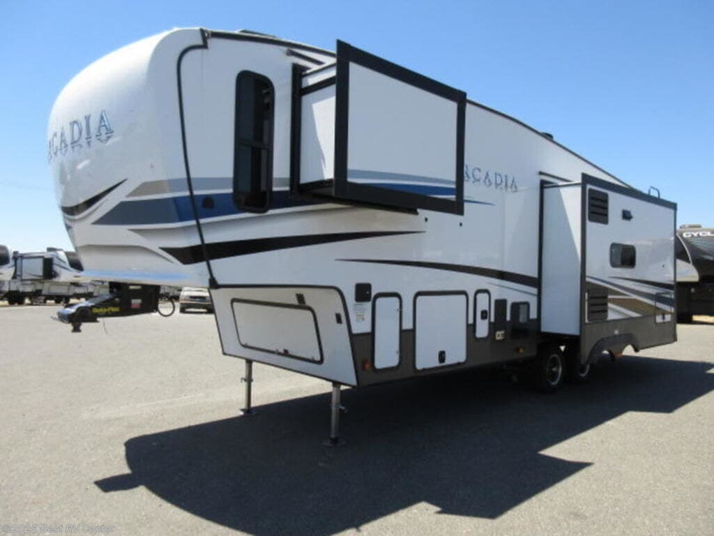 2022 Keystone Arcadia HalfTon 3250RL RV for Sale in Turlock, CA 95382