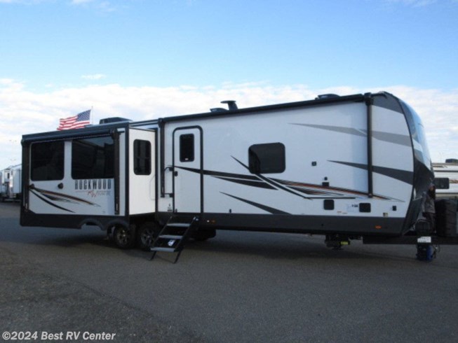 2022 Rockwood Signature Ultra Lite 8337RL by Forest River from Best RV Center in Turlock, California