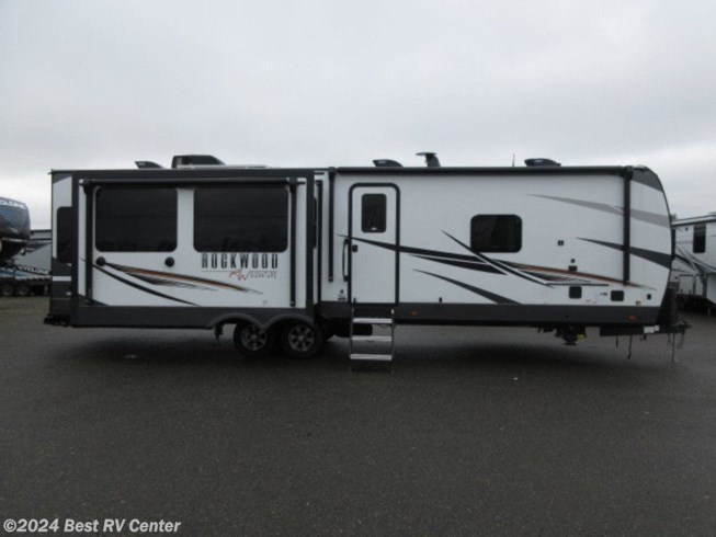 2022 Signature Ultra Lite 8337RL by Forest River from Best RV Center in Turlock, California