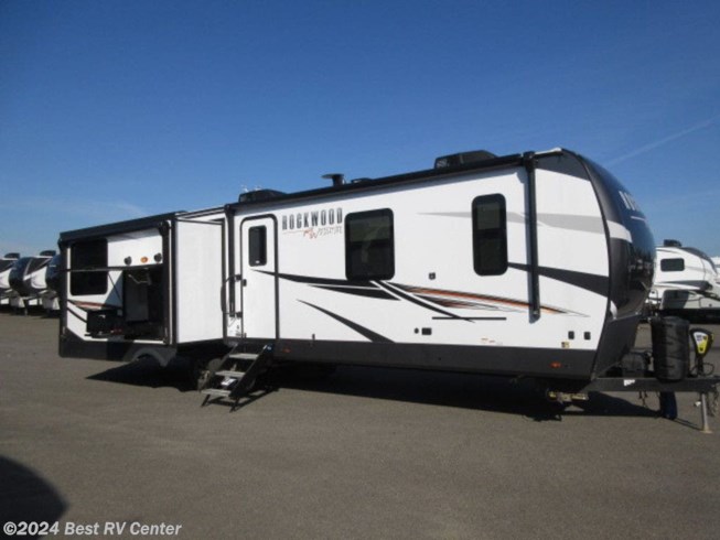 2022 Rockwood Signature 8332SB by Forest River from Best RV Center in Turlock, California
