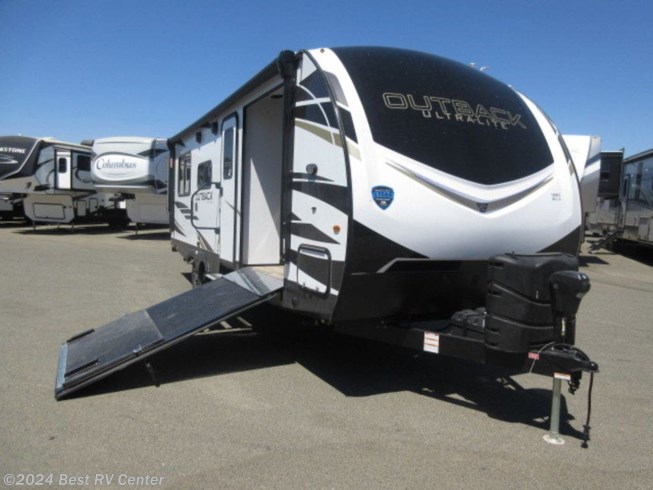 New 2022 Keystone Outback Ultra-Lite 240URS available in Turlock, California