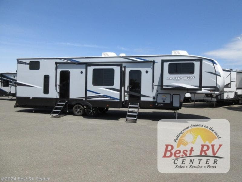 2022 Forest River Cherokee Arctic Wolf Suite 3990 RV for Sale in