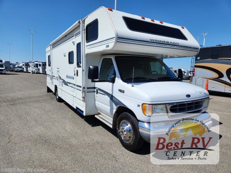 2002 Winnebago Minnie Winnie 31 C RV for Sale in Turlock, CA 95382