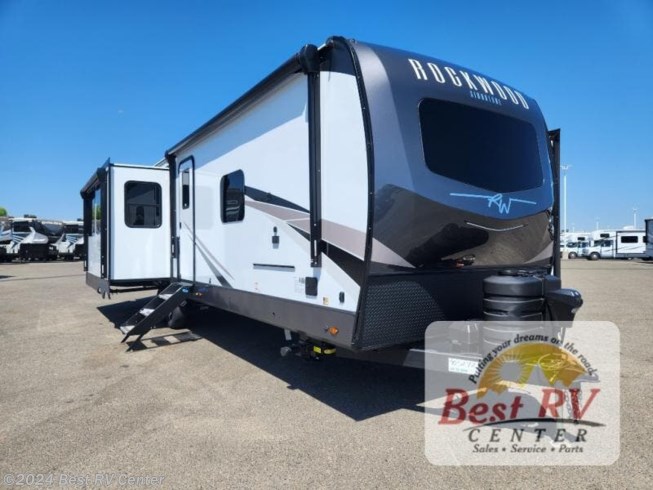 New 2024 Forest River Rockwood Signature Ultra Lite 8337RL available in Turlock, California