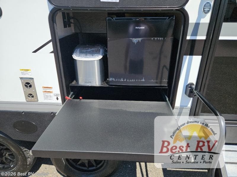 New 2025 Forest River Cherokee Alpha Wolf 23DBH available in Turlock, California