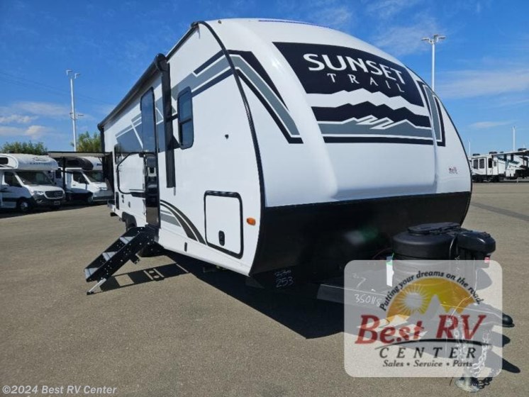 New 2025 CrossRoads Sunset Trail SS253RB available in Turlock, California