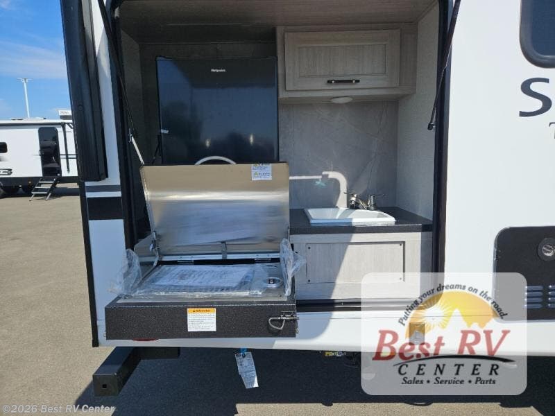 New 2025 CrossRoads Sunset Trail SS253RB available in Turlock, California