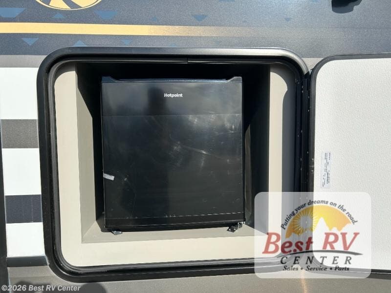 New 2025 Keystone Sprinter 3810QBS available in Turlock, California