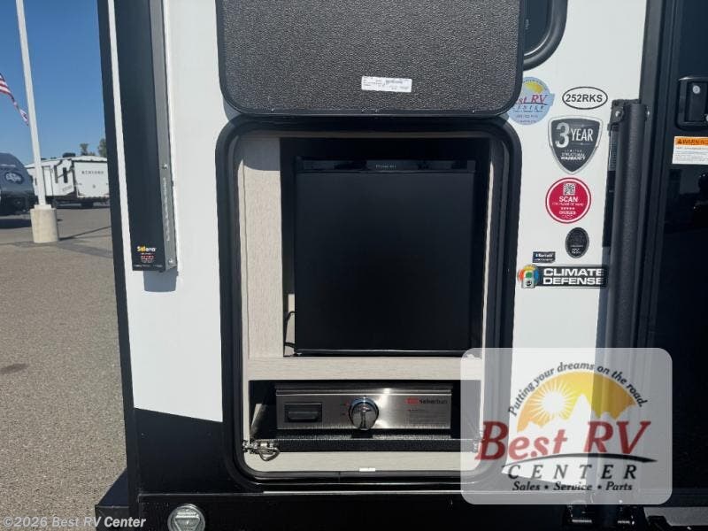 New 2025 Cruiser RV Shadow Cruiser 252RKS available in Turlock, California