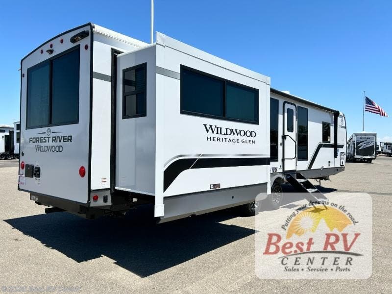 New 2026 Forest River Wildwood Heritage Glen 323RLI available in Turlock, California