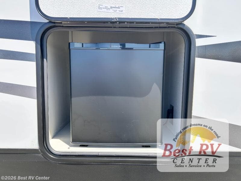 New 2025 Dutchmen Astoria 2703RB available in Turlock, California