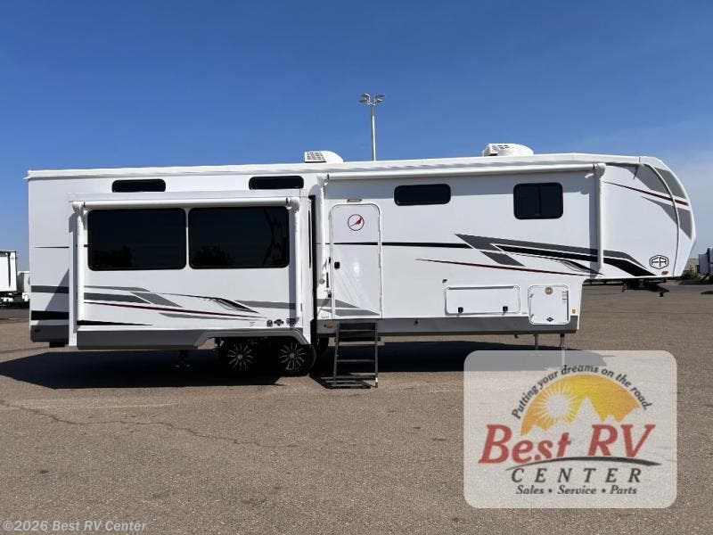 2026 Cardinal 33CHEF by Forest River from Best RV Center in Turlock, California