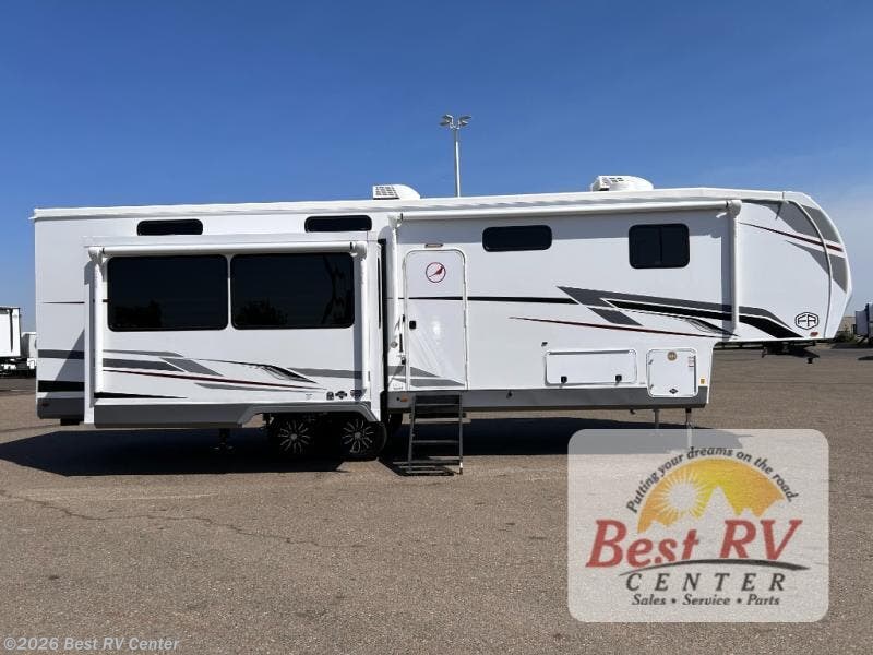 2026 Cardinal 33CHEF by Forest River from Best RV Center in Turlock, California