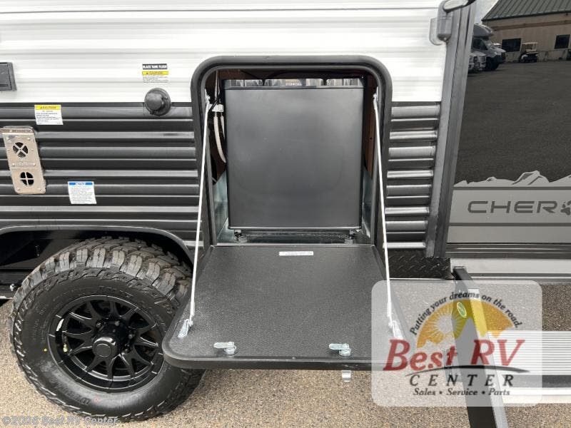 New 2026 Forest River Cherokee Wolf Pup 16BHSW available in Turlock, California