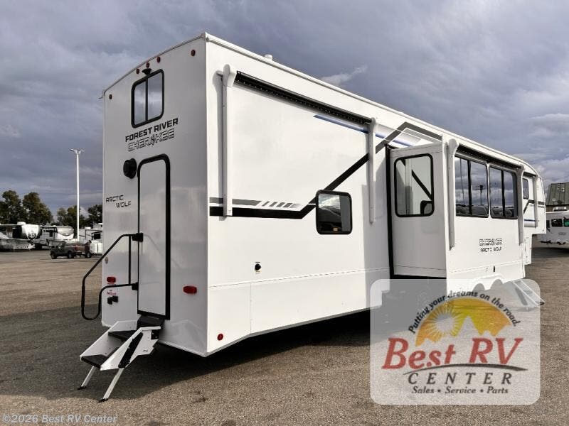New 2026 Forest River Cherokee Arctic Wolf 38DST available in Turlock, California