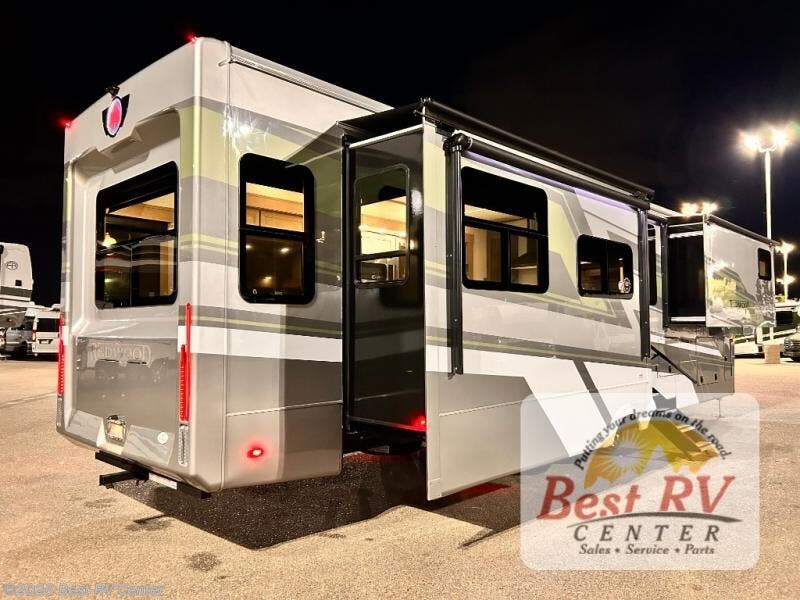 New 2026 Redwood RV Redwood 412GK available in Turlock, California