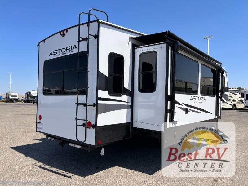 New 2026 Dutchmen Astoria 3173RLP available in Turlock, California