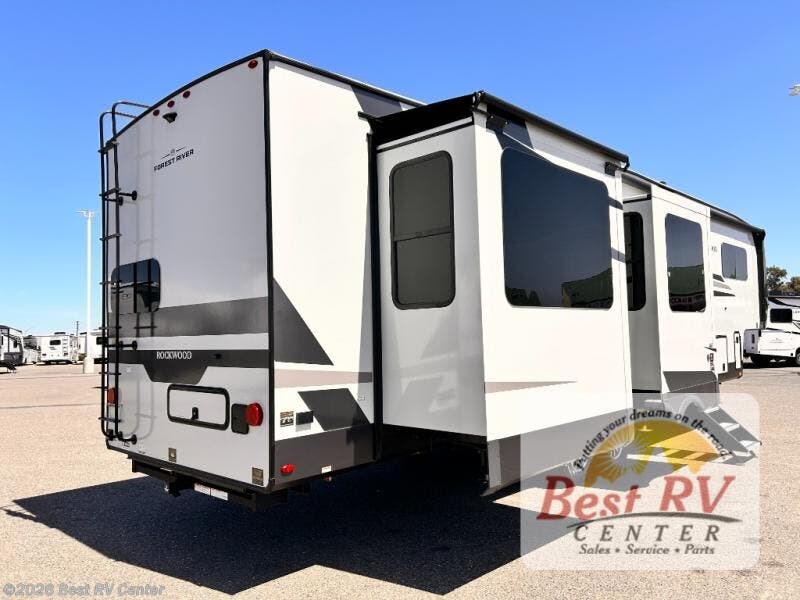 New 2026 Forest River Rockwood Signature 404SRK available in Turlock, California