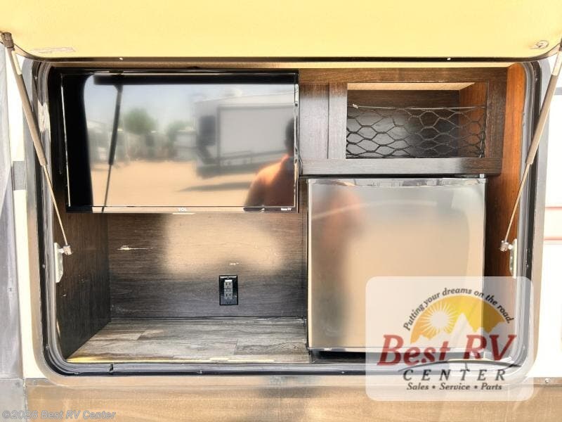 Used 2018 Grand Design Reflection 29RS available in Turlock, California