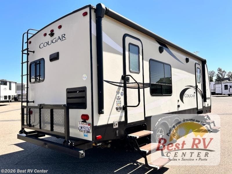 Used 2018 Keystone Cougar Half-Ton Series 24SABWE available in Turlock, California